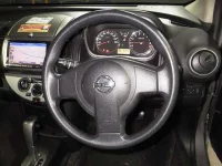 Nissan NOTE лот № 3024 оценка 3  с аукциона в Японии 7