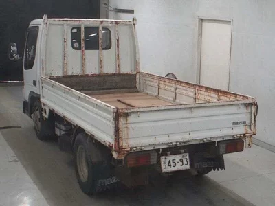 Mazda TITAN  с аукциона в Японии