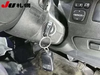 Toyota HIACE VAN лот № 1017 оценка R  с аукциона в Японии 3