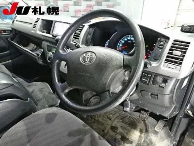 Toyota HIACE VAN  с аукциона в Японии