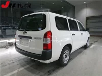 Toyota SUCCEED лот № 1018 оценка 3.5  с аукциона в Японии 1