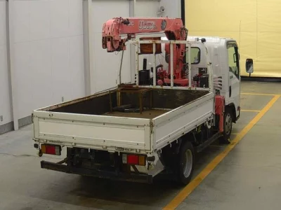 Isuzu ELF  с аукциона в Японии