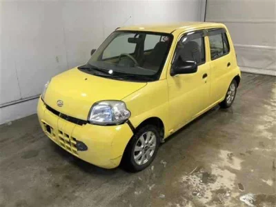 Daihatsu Esse