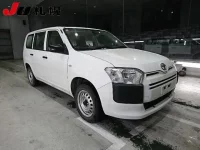 Toyota SUCCEED лот № 1021 оценка 3.5  с аукциона в Японии 7