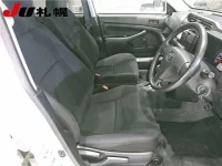 Toyota SUCCEED лот № 1024 оценка 4  с аукциона в Японии 4