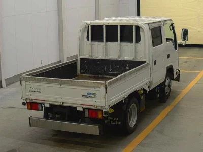 Isuzu ELF  с аукциона в Японии