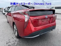 Toyota PRIUS лот № 43124 оценка 3.5  с аукциона в Японии 1