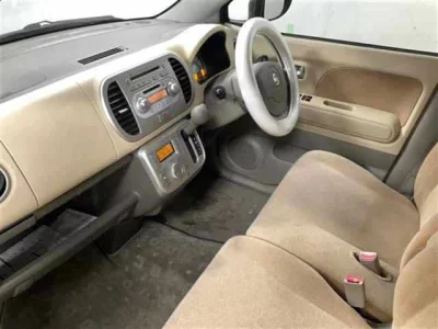 Nissan MOCO  с аукциона в Японии