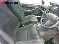 Toyota SUCCEED лот № 1025 оценка R  с аукциона в Японии 4