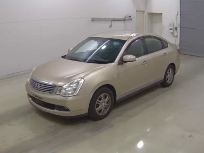 Nissan SYLPHY  с аукциона в Японии
