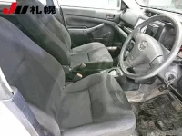 Toyota SUCCEED лот № 1029 оценка R  с аукциона в Японии 4