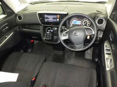 Nissan DAYZ ROOX  с аукциона в Японии