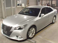 Toyota CROWN лот № 3051 оценка 4  с аукциона в Японии 3