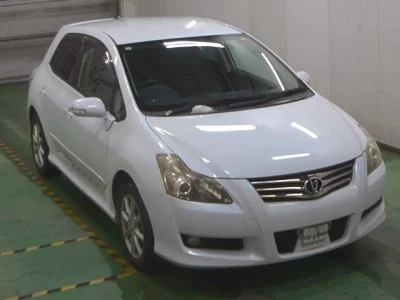 Toyota BLADE  с аукциона в Японии