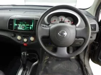 Nissan MARCH лот № 8554 оценка 3  с аукциона в Японии 4