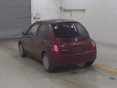 Nissan MARCH  с аукциона в Японии