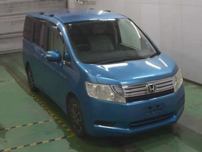 Honda STEP WAGON  с аукциона в Японии
