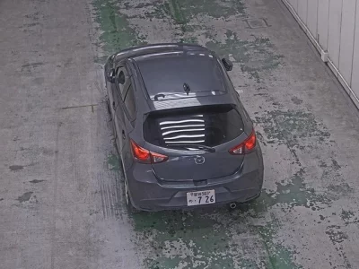 Mazda DEMIO  с аукциона в Японии