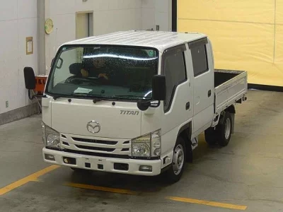Mazda TITAN