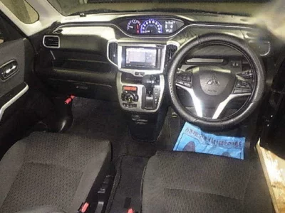 Mitsubishi DELICA D2  с аукциона в Японии