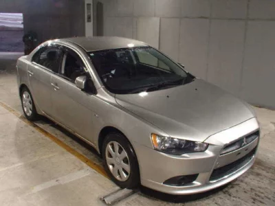Mitsubishi GALANT FORTIS  с аукциона в Японии