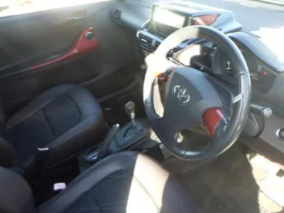 Toyota IQ  с аукциона в Японии