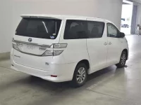 Toyota VELLFIRE лот № 70069 оценка 3.5  с аукциона в Японии 4