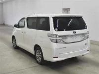 Toyota VELLFIRE лот № 70069 оценка 3.5  с аукциона в Японии 1
