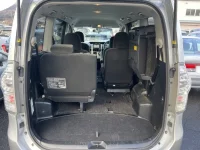 Toyota VOXY лот № 6104 оценка RA  с аукциона в Японии 4