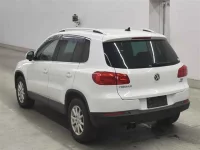Volkswagen TIGUAN лот № 40003 оценка 3.5  с аукциона в Японии 1