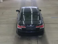 Honda INSPIRE лот № 2451 оценка 3  с аукциона в Японии 2