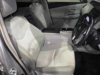 Toyota PRIUS ALPHA лот № 3072 оценка 3  с аукциона в Японии 8