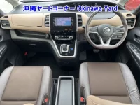 Nissan SERENA лот № 43144 оценка 3  с аукциона в Японии 2