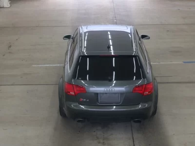 Audi RS4  с аукциона в Японии