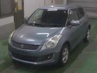 Suzuki SWIFT лот № 128 оценка 3.5  с аукциона в Японии 5