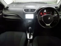 Suzuki SWIFT лот № 128 оценка 3.5  с аукциона в Японии 2