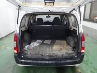 Toyota PROBOX лот № 132 оценка R  с аукциона в Японии 3