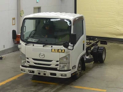 Mazda TITAN  с аукциона в Японии