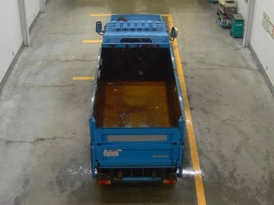 Isuzu ELF  с аукциона в Японии