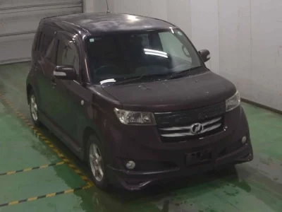 Toyota BB  с аукциона в Японии