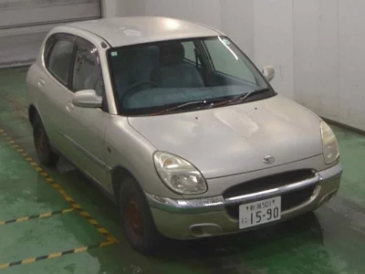 Daihatsu STORIA