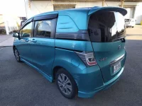 Honda FREED лот № 8505 оценка R  с аукциона в Японии 1