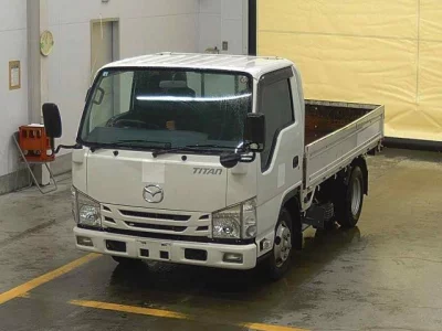 Mazda TITAN  с аукциона в Японии