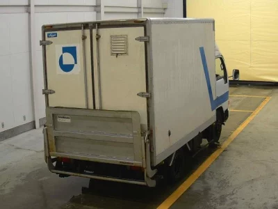 Nissan ATLAS  с аукциона в Японии