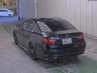 Lexus GS  с аукциона в Японии