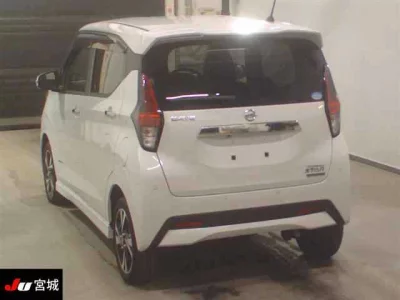 Nissan DAYZ  с аукциона в Японии