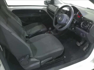 Volkswagen UP  с аукциона в Японии