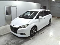 Toyota WISH лот № 1001 оценка 4.5  с аукциона в Японии 3