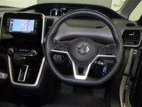 Nissan SERENA лот № 23 оценка R  с аукциона в Японии 4