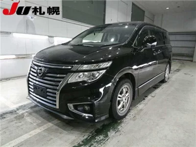 Nissan ELGRAND  с аукциона в Японии